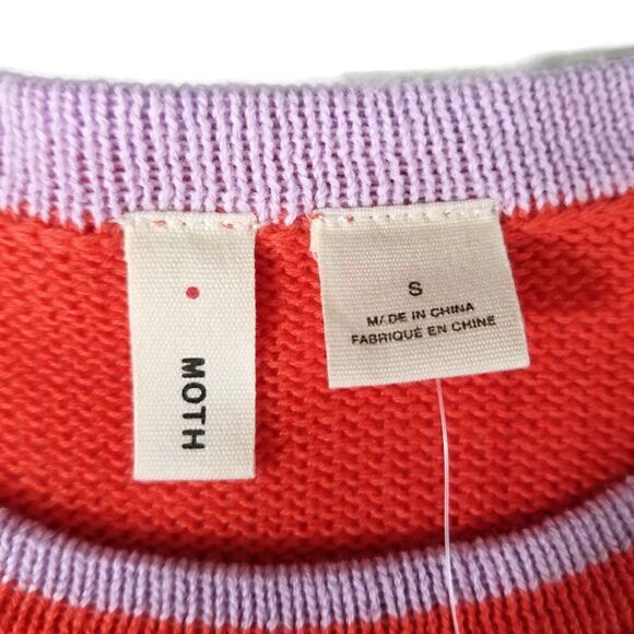 Moth Anthropologie Small Red Pink Trim Shoulder Button Accent Pullover Sweater - Picture 7 of 11